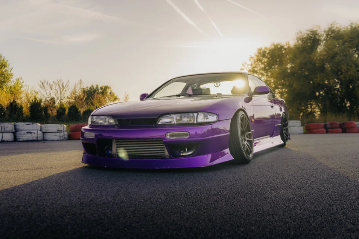 Jízda na polygonu v driftovací ikoně Nissan Silvia - foto 05