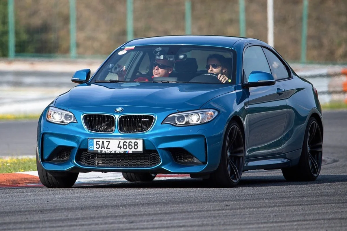 Jízda v BMW M2 F87 Beroun - foto 02