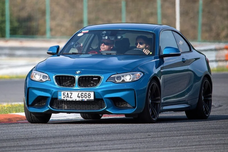 Jízda v BMW M2 F87 Beroun - foto 02