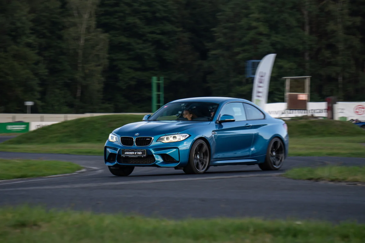 Jízda v BMW M2 F87 Beroun - foto 04