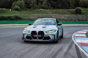 Jízda v BMW na okruhu - foto 02
