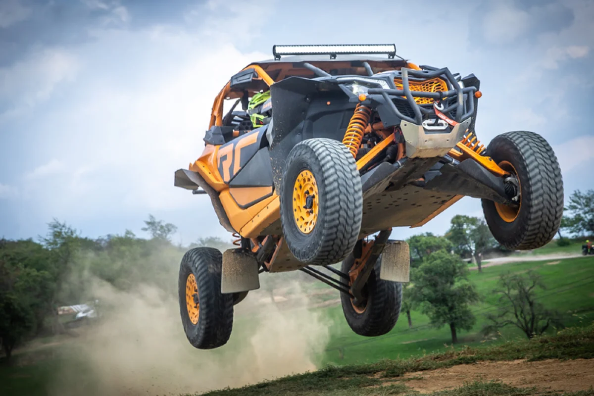 Jízda v buggy CAN-AM Maverick X - foto 04