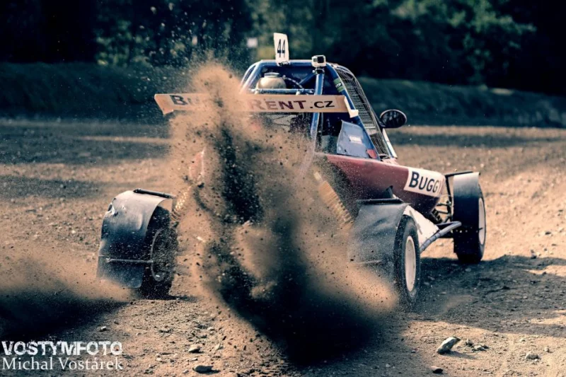 Jízda v buggy na závodní trati - foto 02