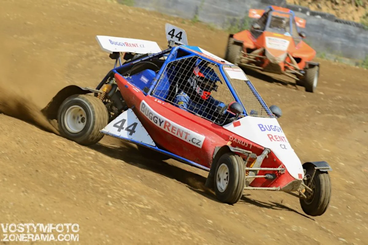 Jízda v buggy na závodní trati - foto 03