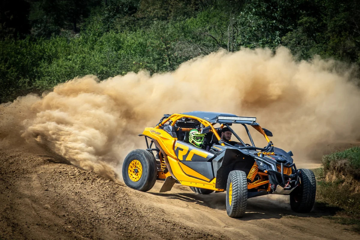 Jízda v dakarské buggy Can-Am Maverick Přerov - foto 02