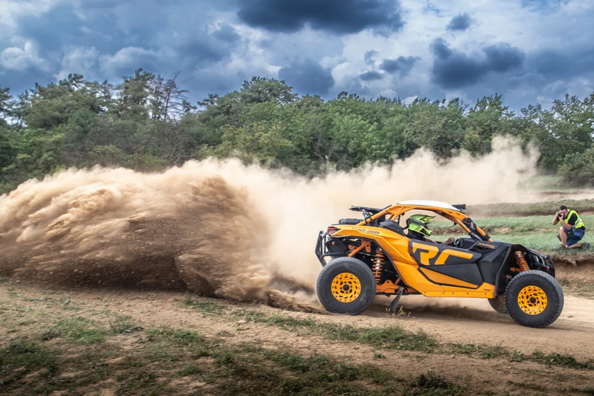 Jízda v dakarské buggy Can-Am Maverick Přerov - foto 03