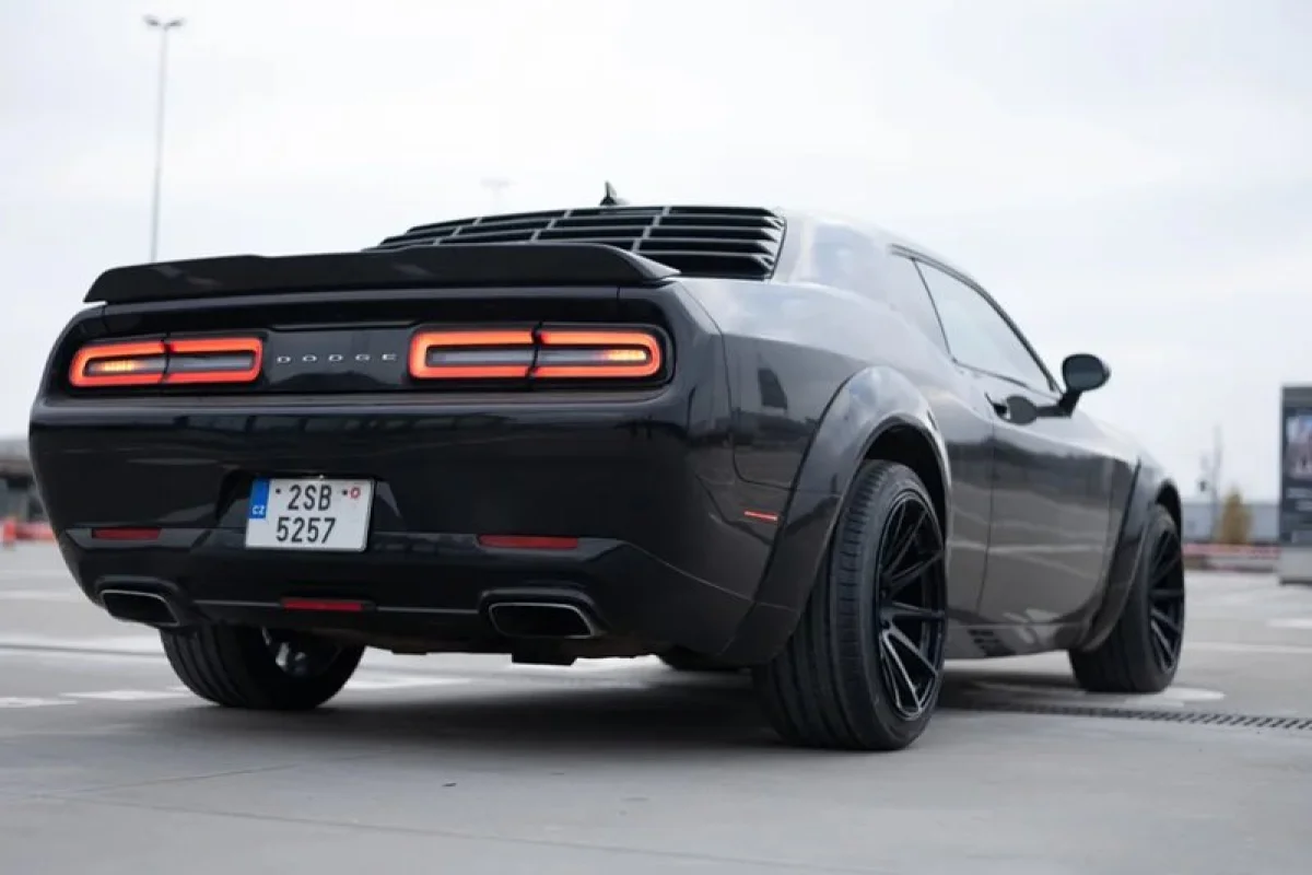 Jízda v Dodge Challenger - foto 03