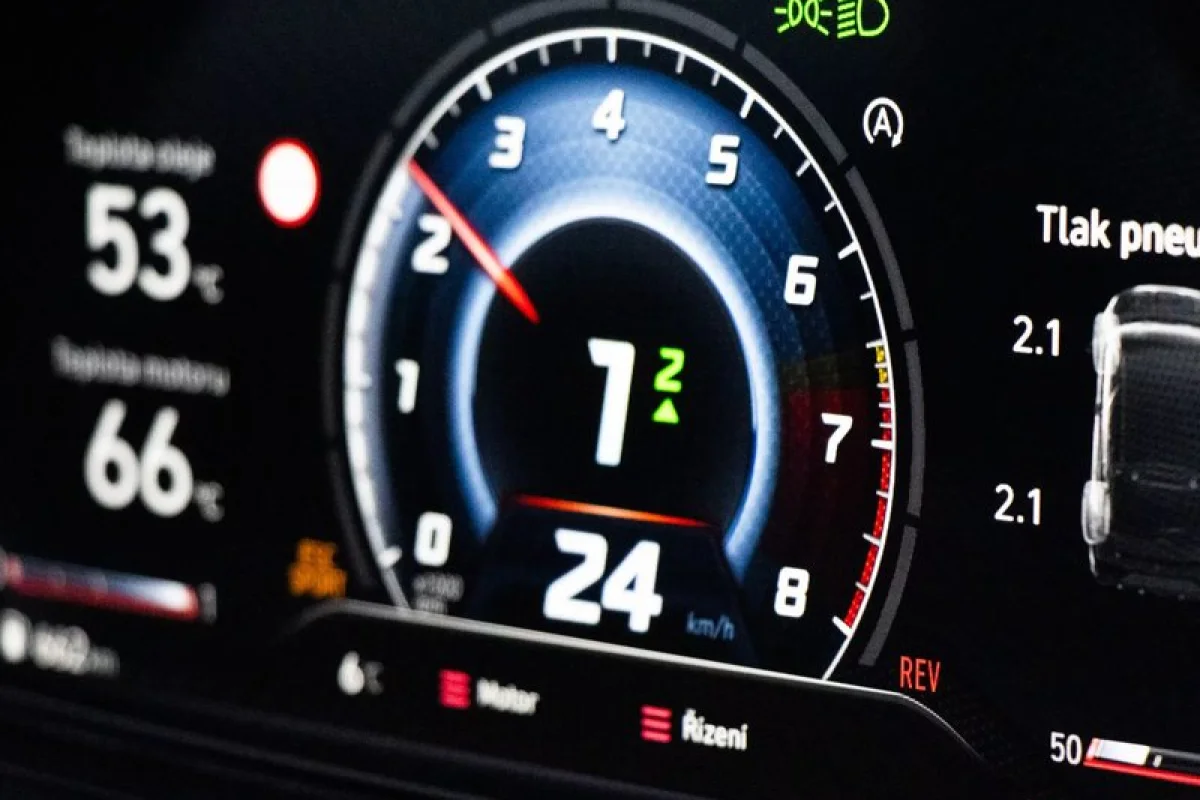 Jízda v Hyundai na okruhu - foto 05