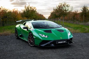 Jízda v Lamborghini Huracán STO na okruhu - foto 02