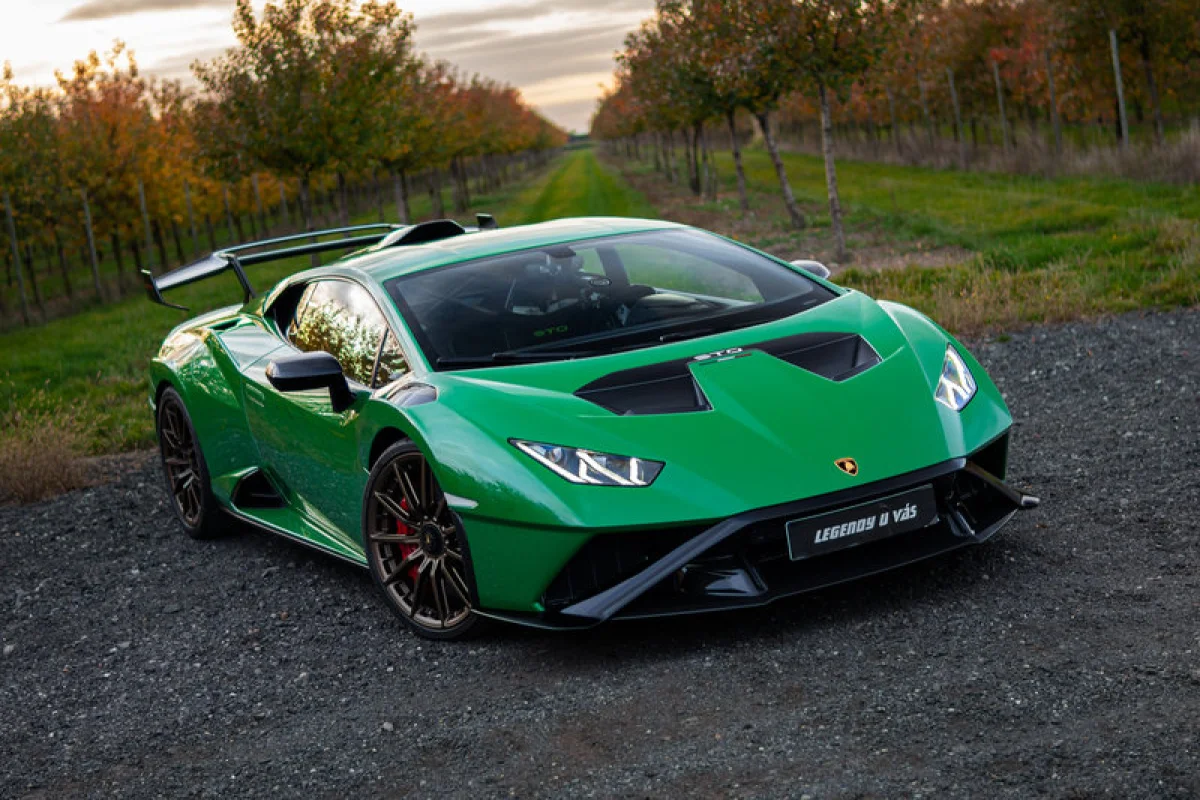 Jízda v Lamborghini Huracán STO na okruhu - foto 03