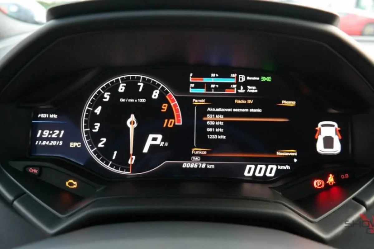 Jízda v Lamborghini na Moravě - foto 03