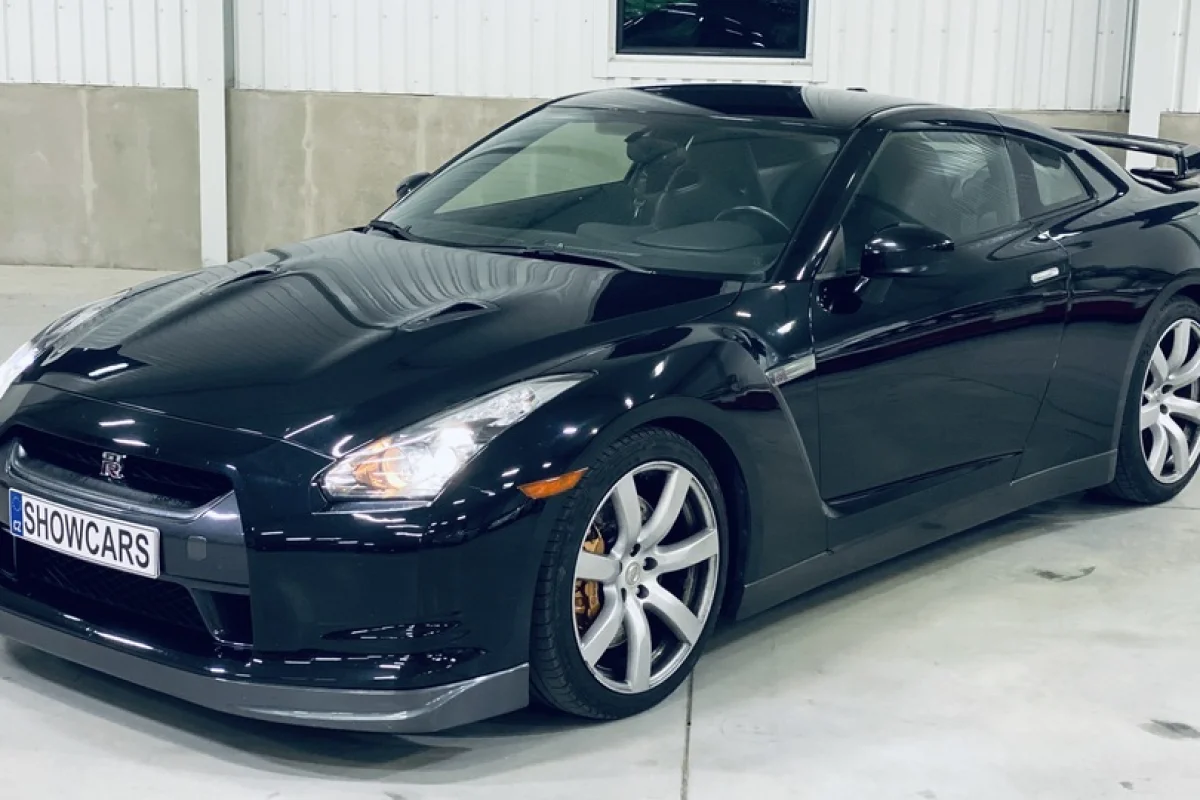 Jízda v Nissan GT-R - foto 03