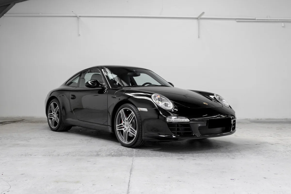 Jízda v Porsche 911 Carrera 997 v Praze - foto 02