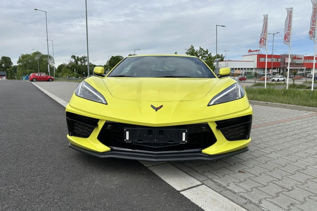Jízda v supersportu Chevrolet Corvette C8 Stingray - foto 05