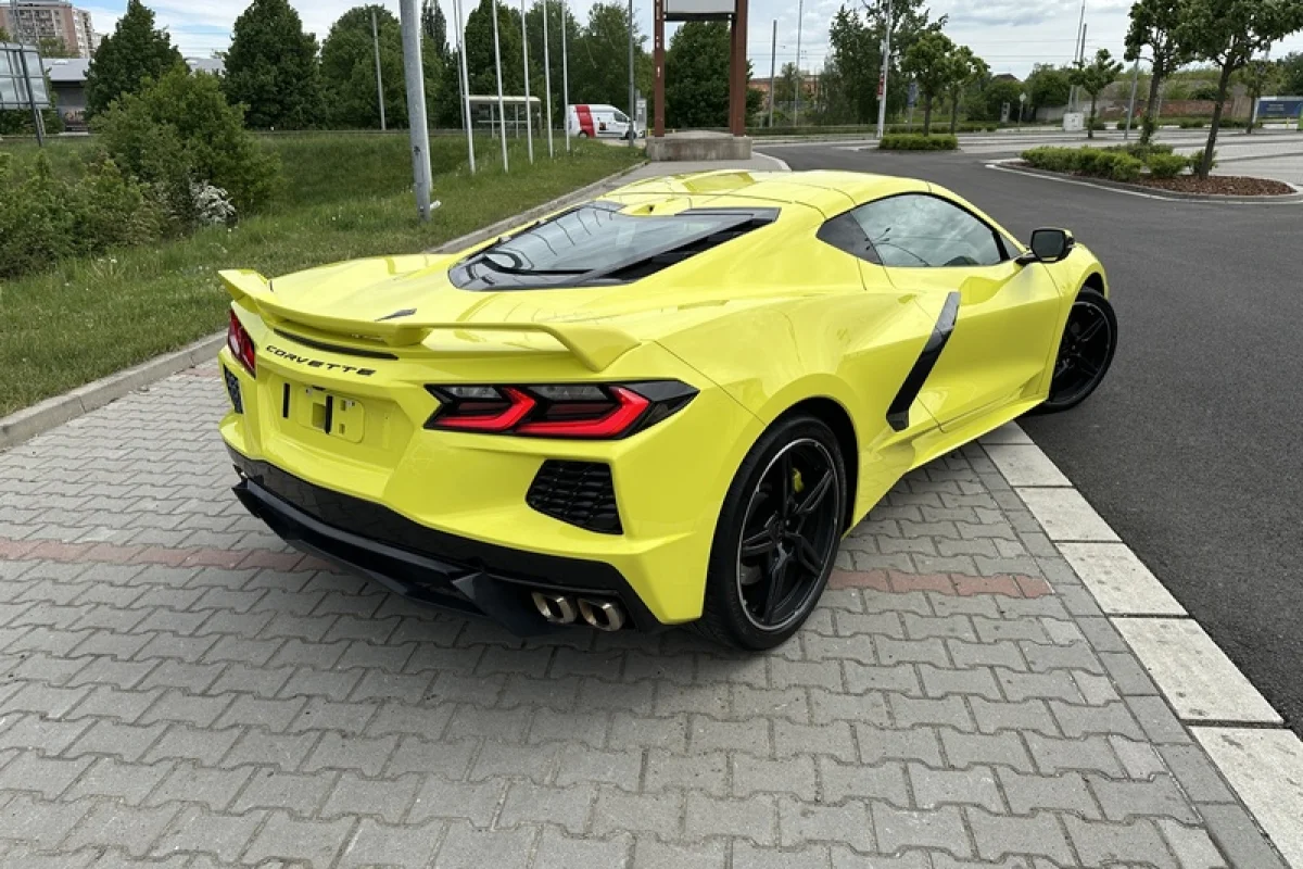 Jízda v supersportu Chevrolet Corvette C8 Stingray - foto 10