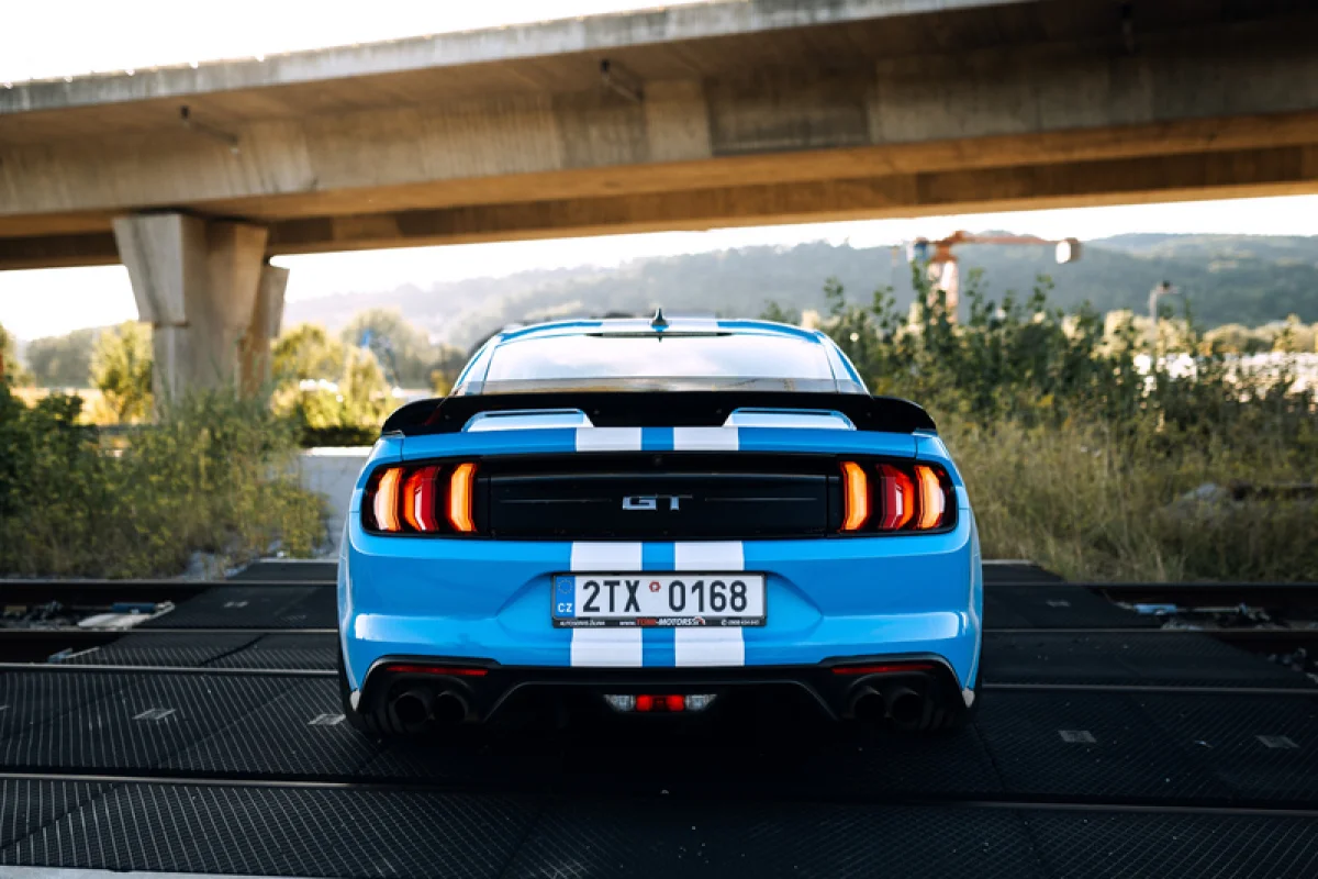 Jízda v supersportu Ford Mustang GT500 Paket - foto 07