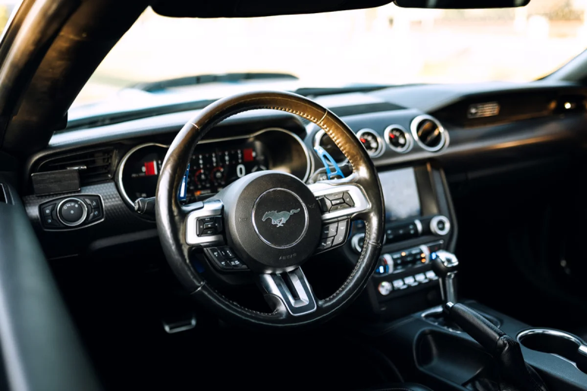 Jízda v supersportu Ford Mustang GT500 Paket - foto 09