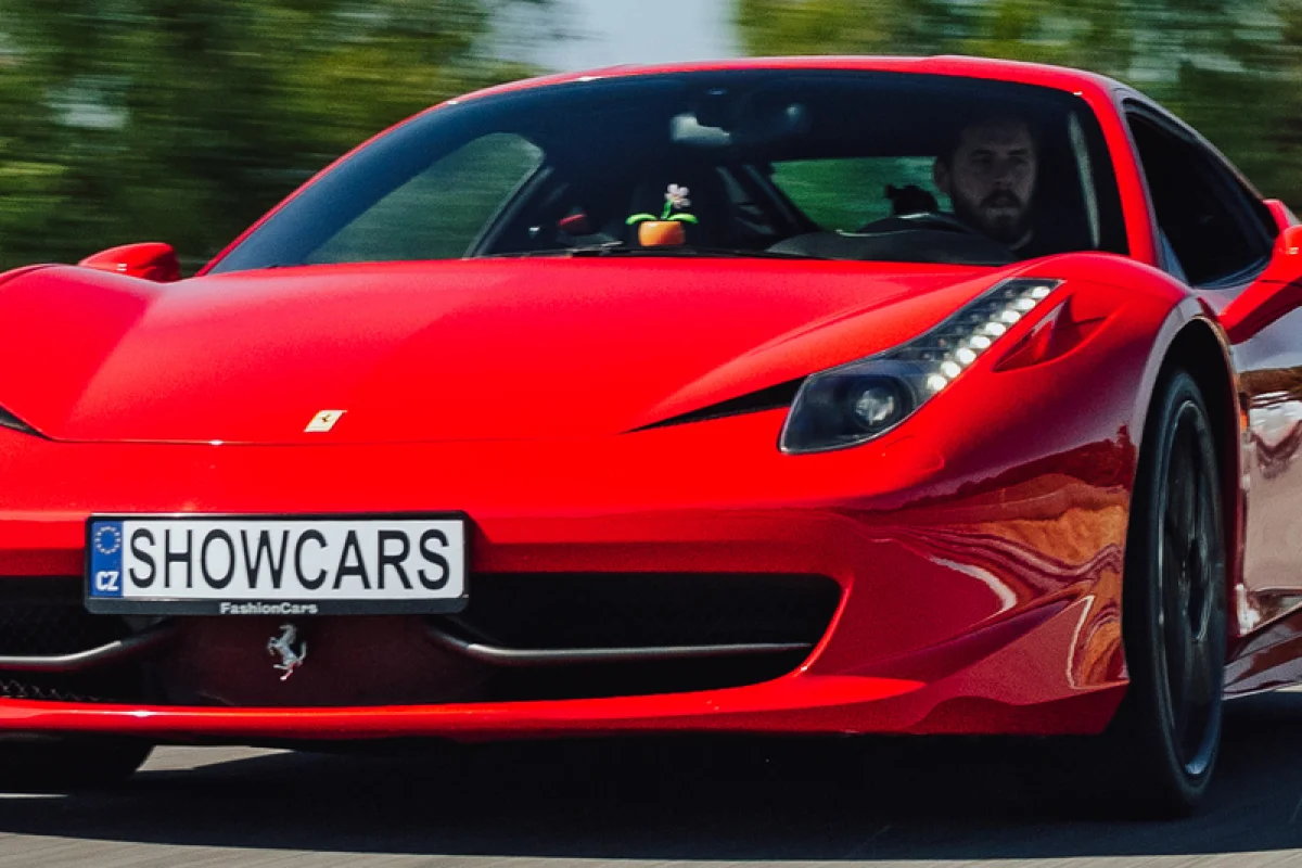 Jízda ve Ferrari 458 Italia v Čechách - foto 03