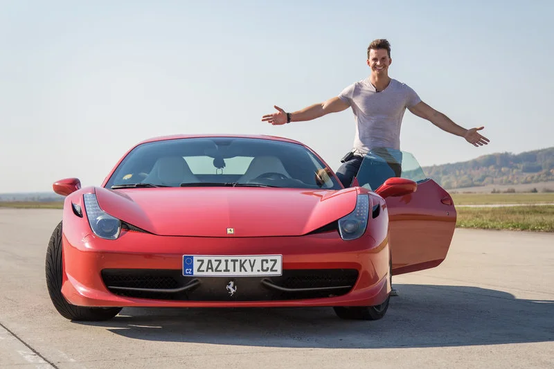Jízda ve Ferrari na Moravě - foto 04