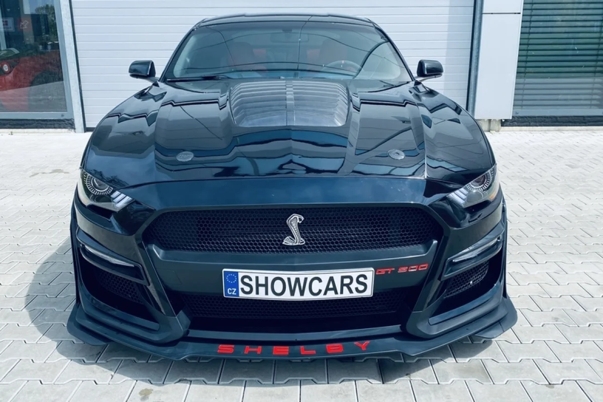 Jízda ve Ford Mustang GT 5.0 V8 v Praze - foto 05