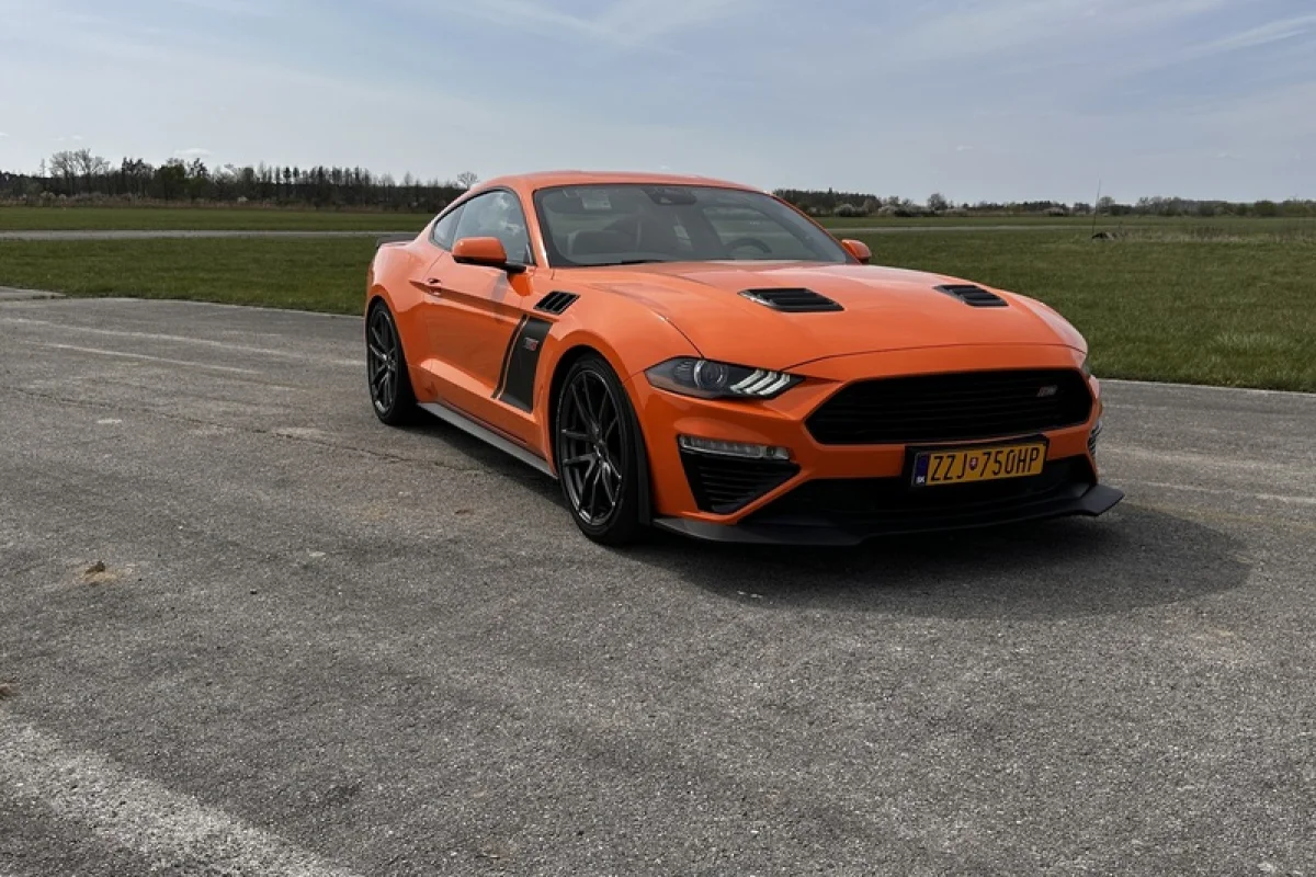 Jízda ve Ford Mustang Roush Stage 3 - foto 06