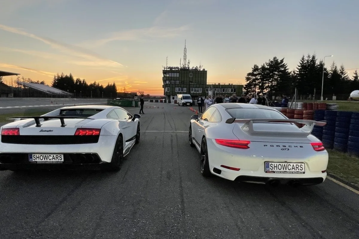 Jízda ve vlastním voze na polygonu Autodromu Brno - foto 05