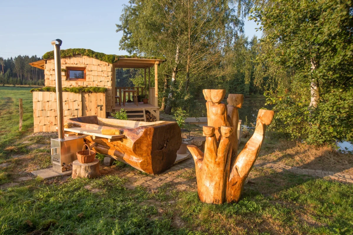 Kouzelný pobyt na samotě u rybníku v překrásné Mechové chaloupce - foto 03