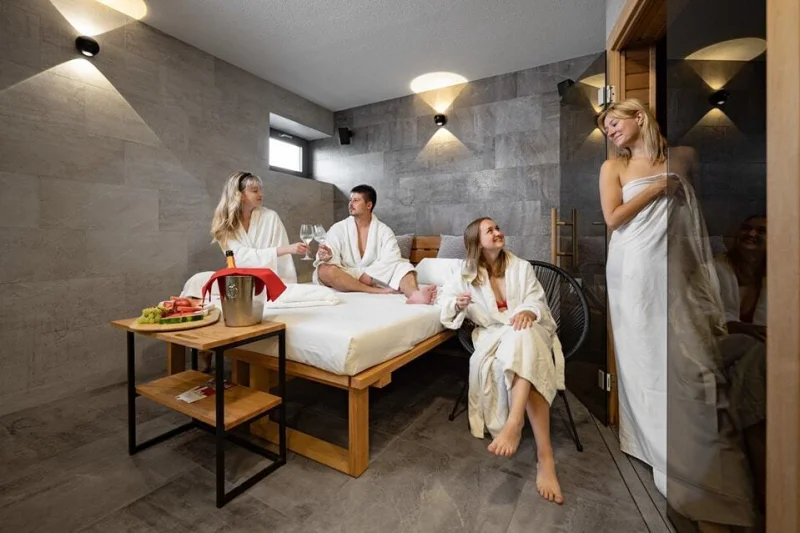 Kouzlo Vysočiny a dokonalý relax: pobyt v hotelu ALA**** s masáží a wellness pro 2 osoby na 2 noci - foto 03