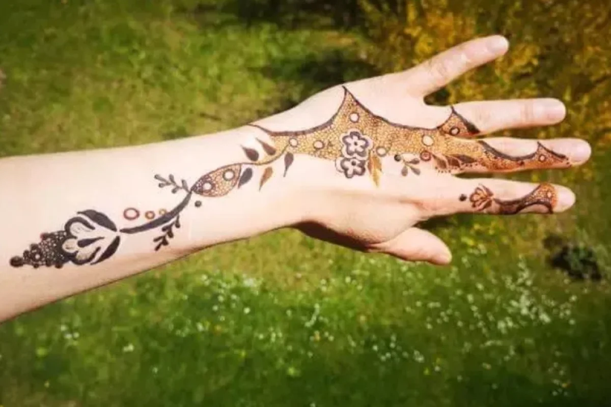 Kreativní kurz malování hennou pro začátečníky - foto 06