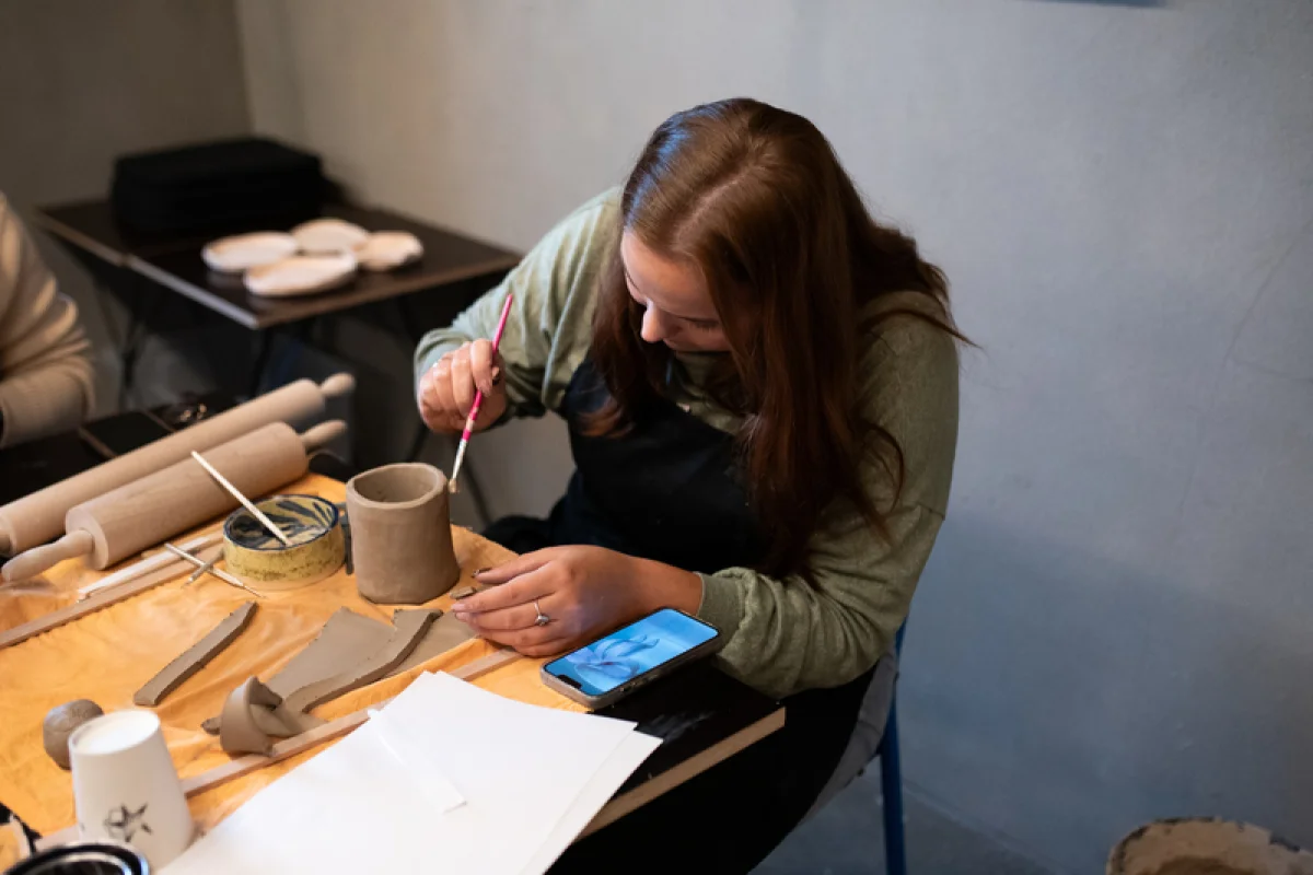 Kreativní workshop: Výroba keramického snídaňového setu - foto 10
