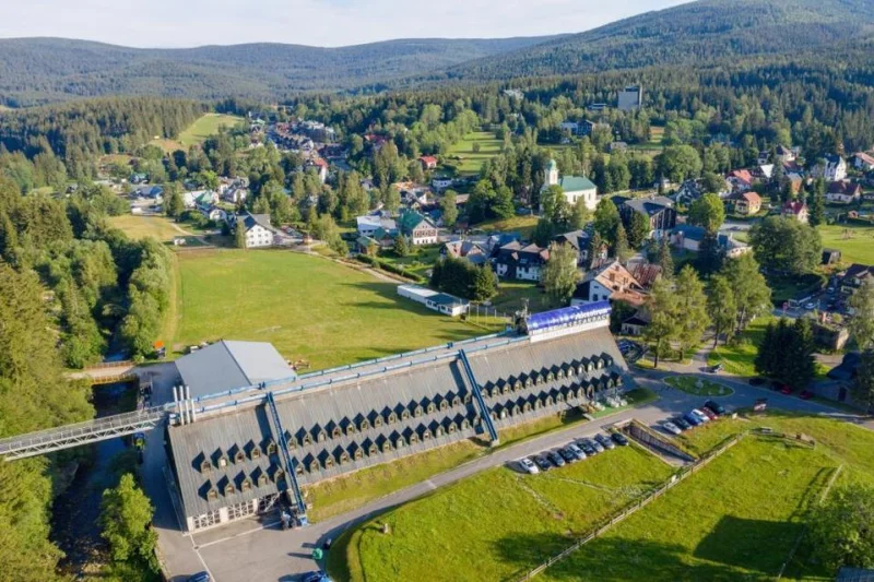 Krkonošský wellness pobyt v Hotelu Skicentrum Harrachov s polopenzí a návštěvou Relax centra - foto 02