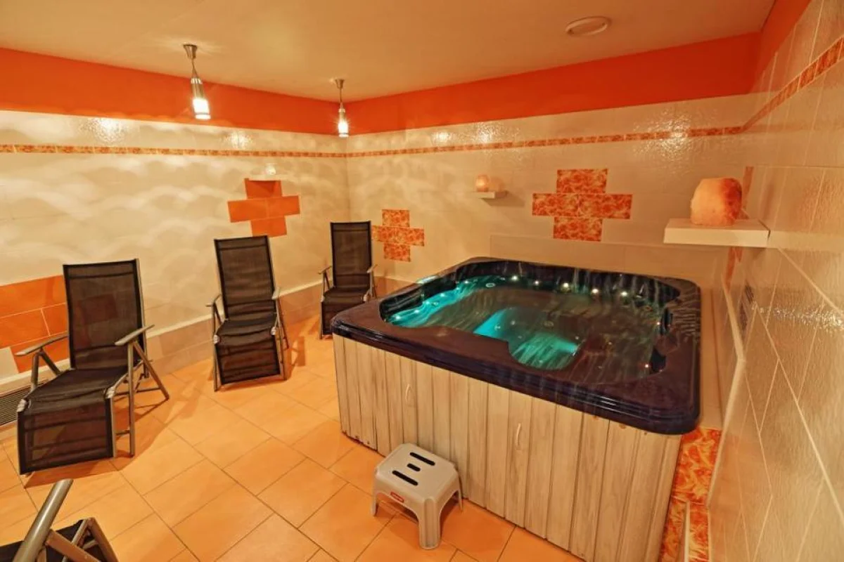 Krkonošský wellness pobyt v Hotelu Skicentrum Harrachov s polopenzí a návštěvou Relax centra - foto 05