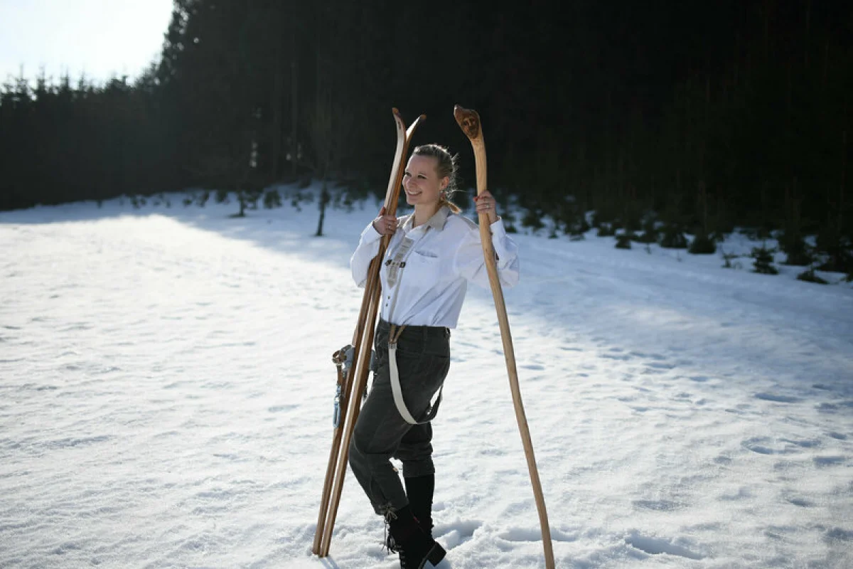 Kurz lyžování na dřevěných lyžích - foto 03