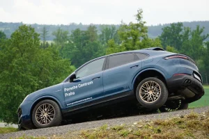 Kurz offroad jízdy vlastním vozem na polygonu Vysoké Mýto - foto 01