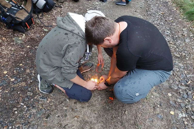 Kurz přežití pro teenagery - foto 04
