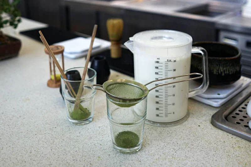 Kurz přípravy nápojů z čaje matcha v Praze - foto 02