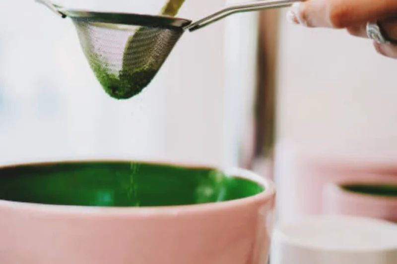 Kurz přípravy nápojů z čaje matcha v Praze - foto 03
