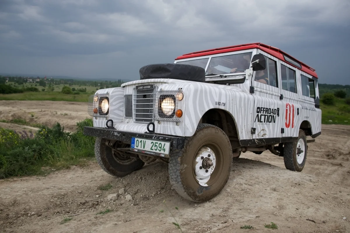 Land Rover off-road - testovací trénink - foto 08