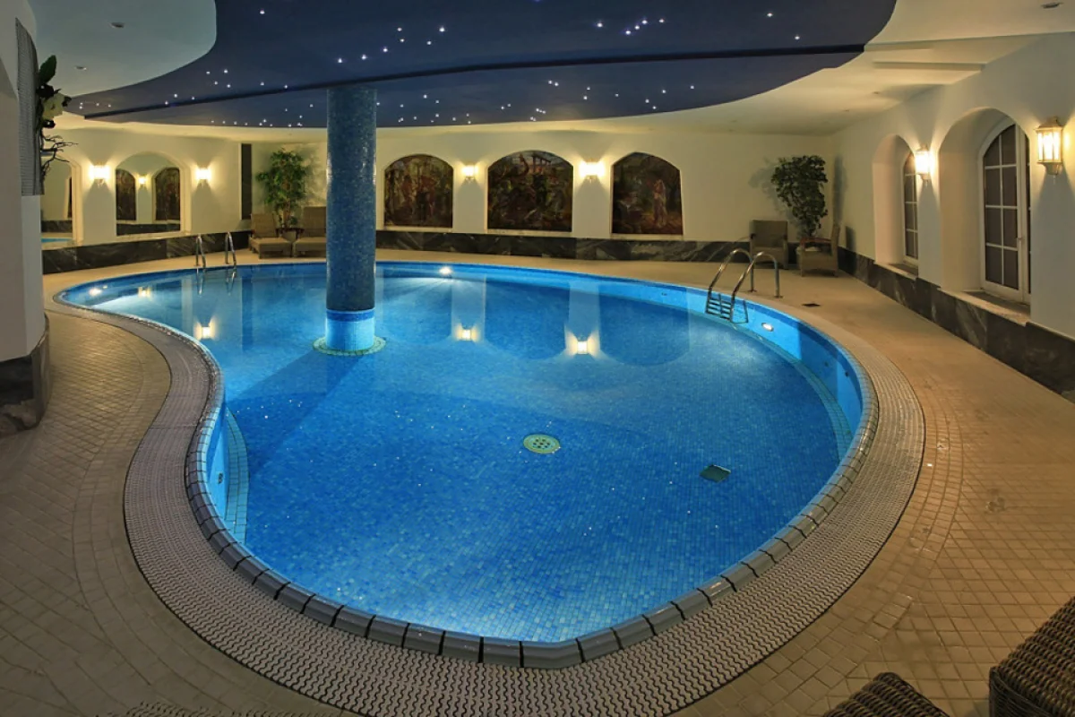 Lázeňský wellness pobyt s polopenzí na Šumavě v Parkhotelu Kašperské Hory pro 2 osoby na 2 noci ve všední dny - foto 03