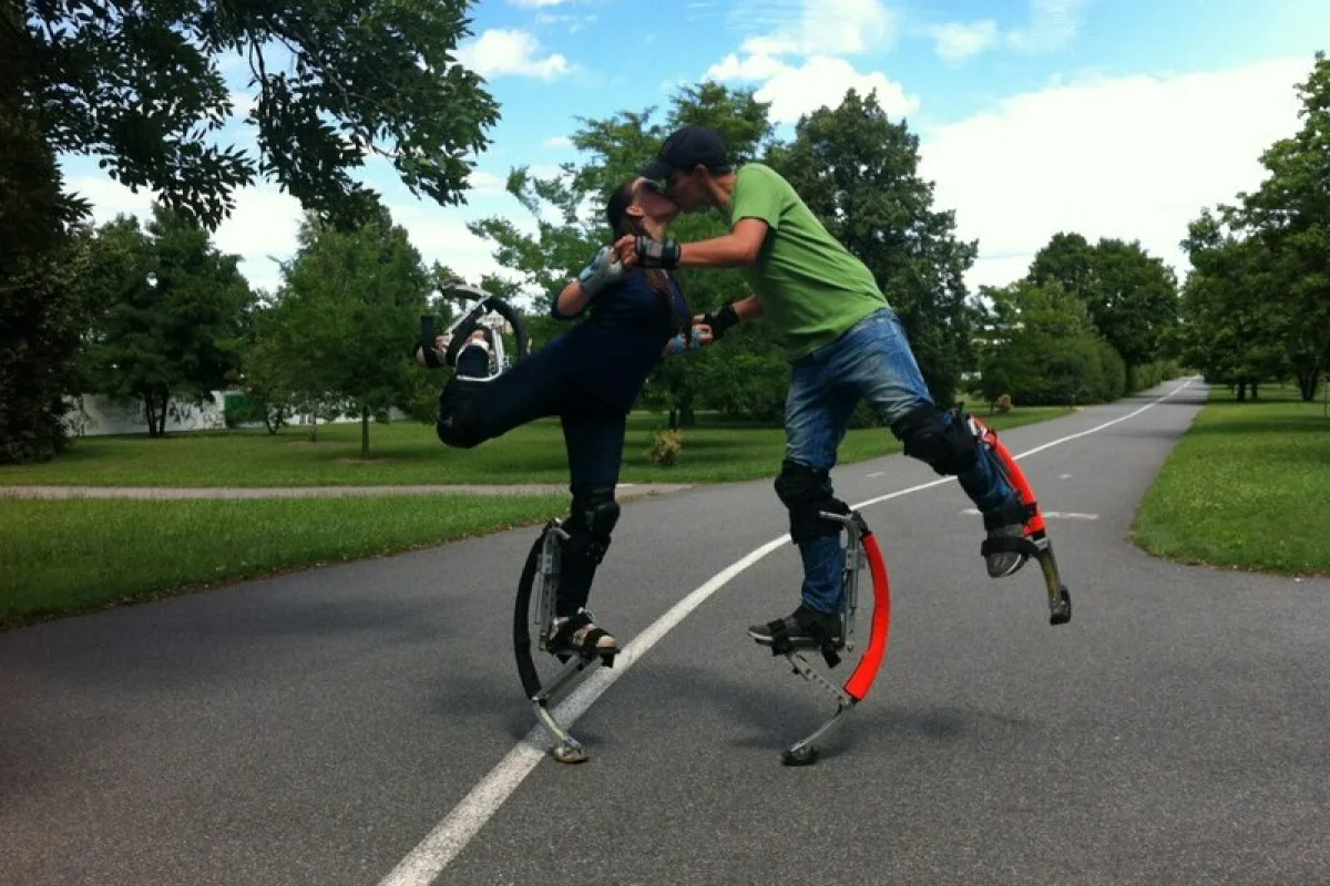 Lekce skákání na skákacích botách A-jump - foto 05