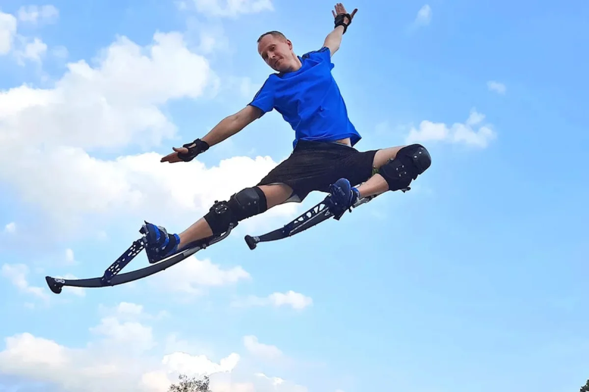 Lekce skákání na skákacích botách A-jump - foto 07