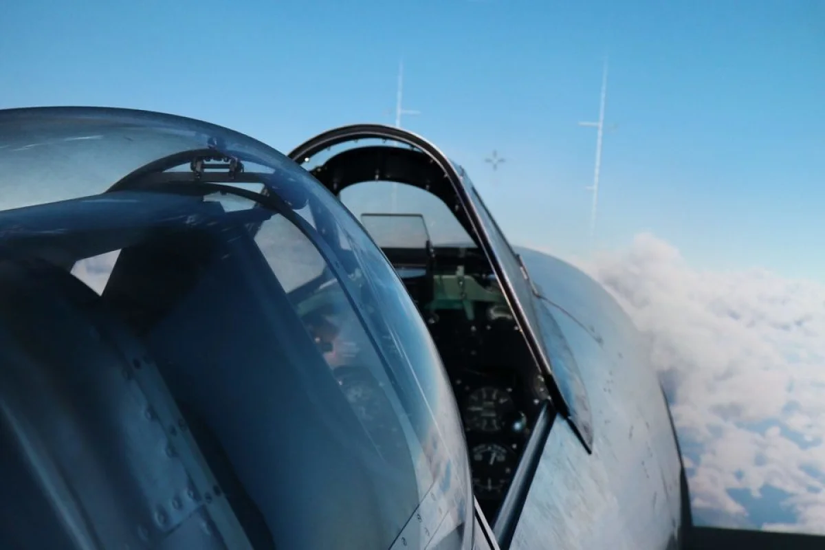 Letecký bojový simulátor Spitfire Mk.IX v Praze - foto 04