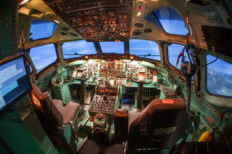 Letecký simulátor DC-9 + let v Dynamic WT-9 - foto 04