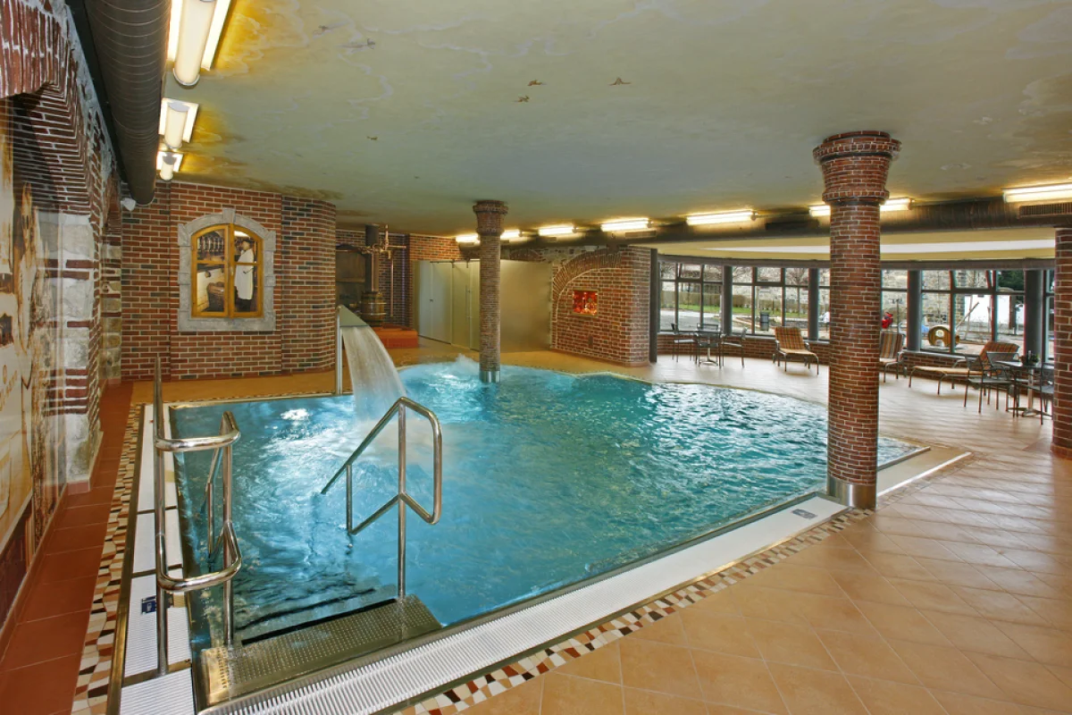 Luxusní pobyt v pivních lázních Chodovar na 3 noci s masáží a neomezeným wellness včetně polopenze - foto 01