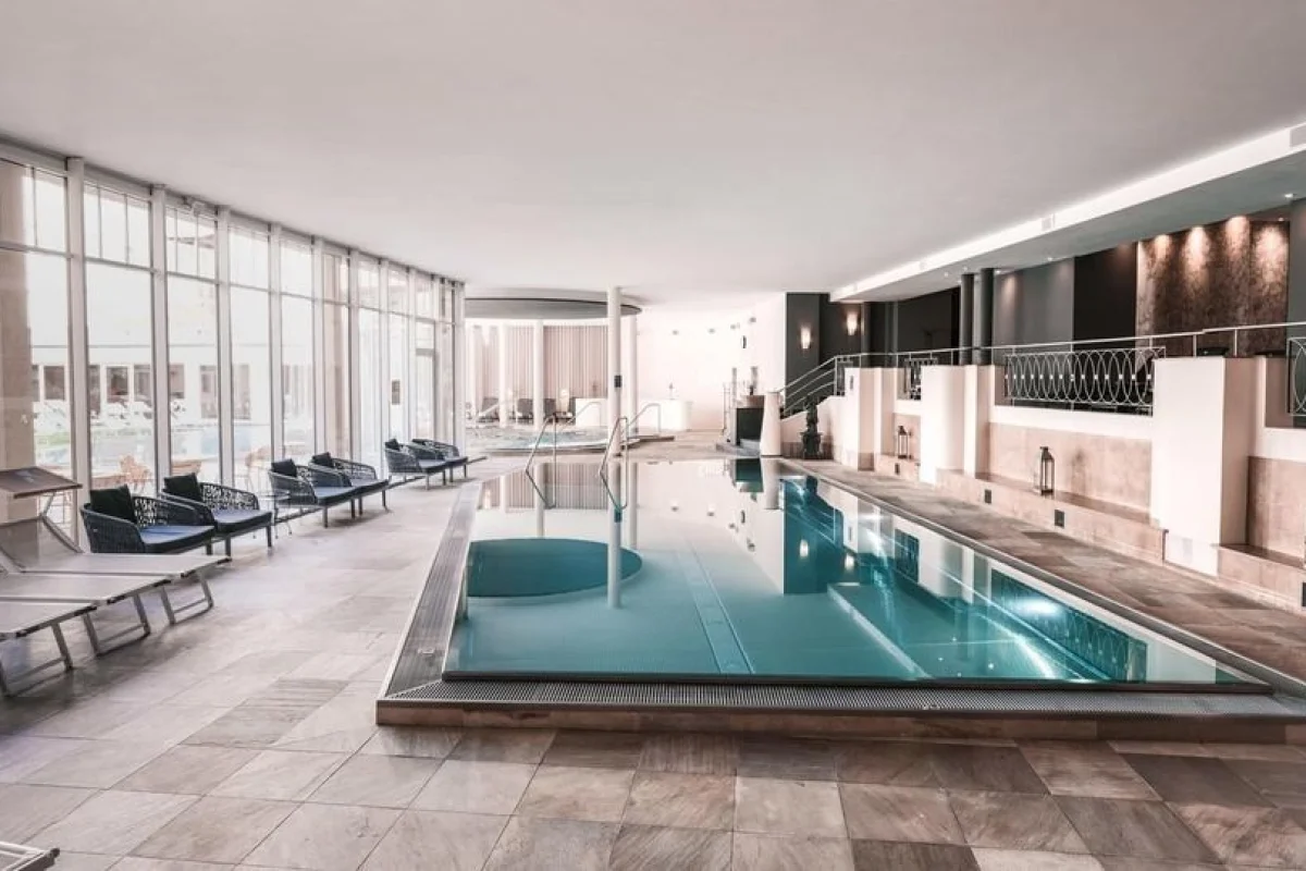 Luxusní wellness pobyt s polopenzí v úchvatném Falkensteiner Spa Resort Mariánské Lázně pro 2 osoby na 2 noci - foto 04