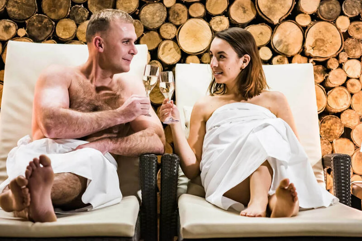Malé privátní spa pro 4 osoby - foto 04
