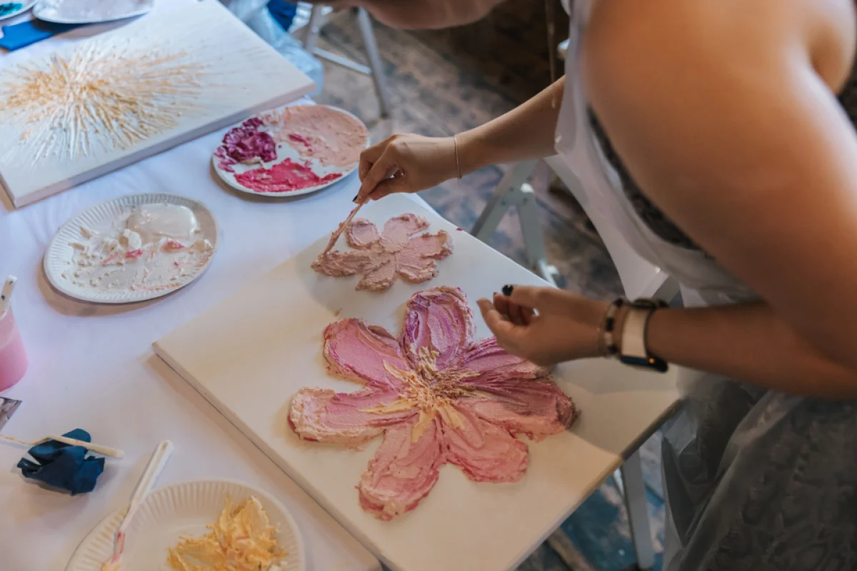 Malování 3D obrazů ArtMoment speciální technikou texture art - foto 05