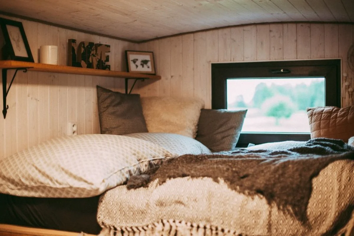 Maringotka Za Rákosím: Glamping snů uprostřed přírody Krkonošského podhůří - foto 05