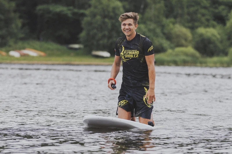 Mix až 6 netradičních vodních sportů - foto 03