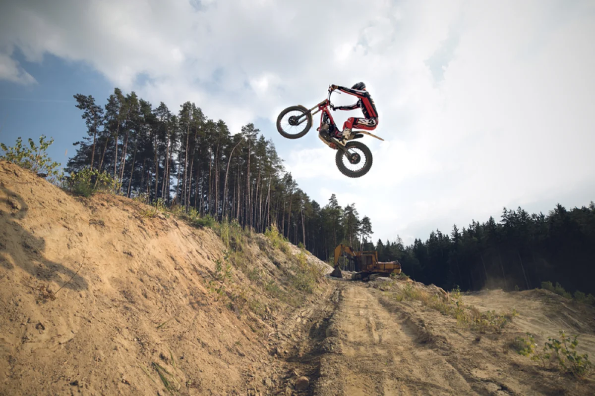 Motorky na trialové trati s mistrem ČR: Pardubický kraj - foto 07